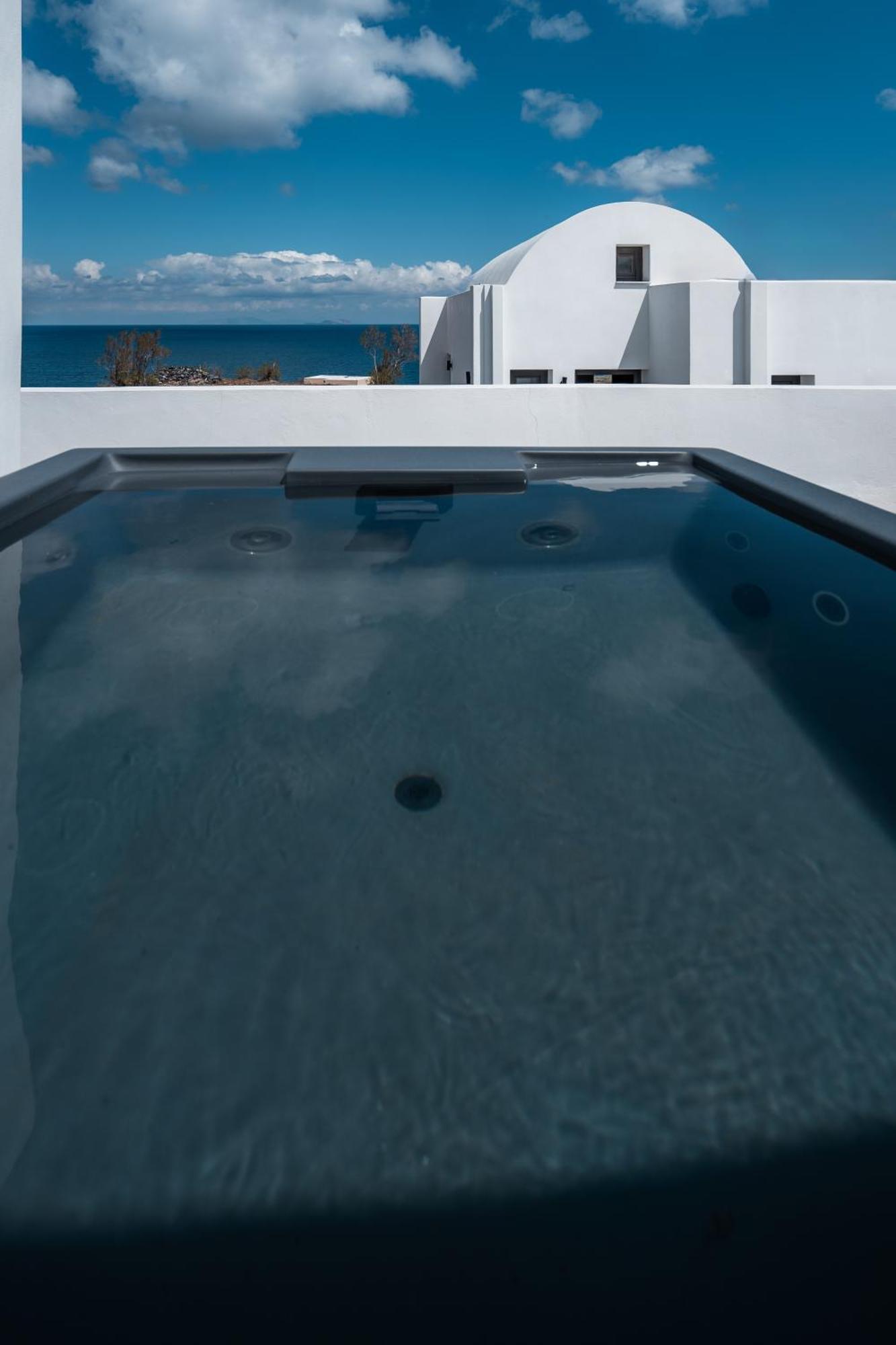 Akri Suites Vourvoulos Exterior photo